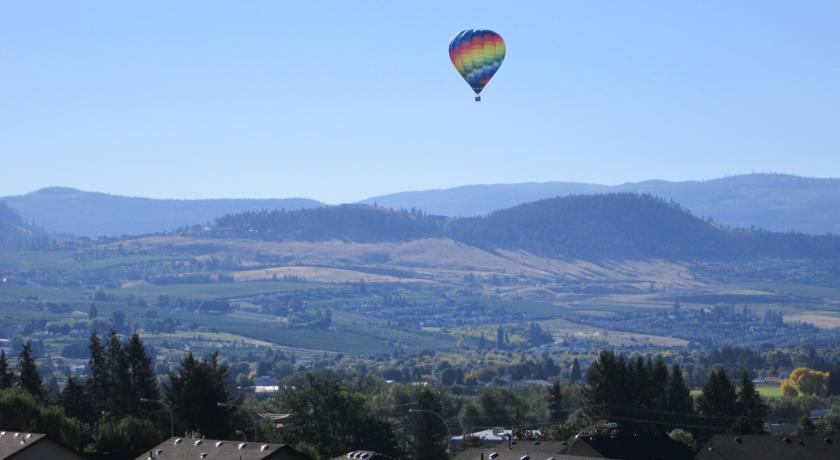 Winedownhere - Lic. 75806 Kelowna Cameră foto